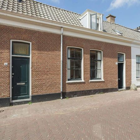 Picturesque Fisherman S House In Scheveningen Near The Shops The Hague Bilik gambar