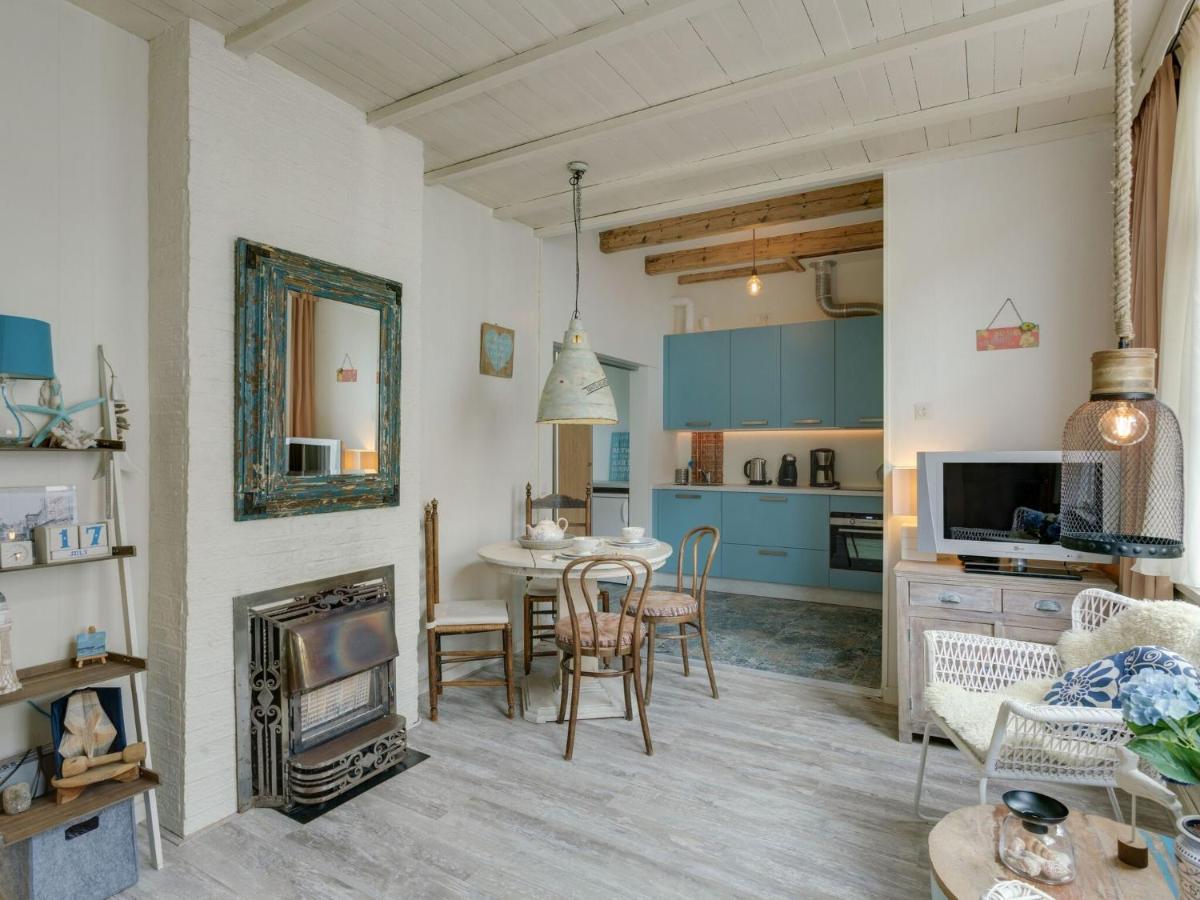 Picturesque Fisherman S House In Scheveningen Near The Shops The Hague Luaran gambar
